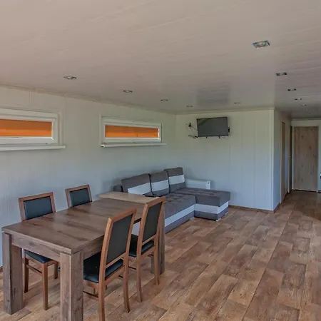 別荘 Wilimy, Przy Stawie *